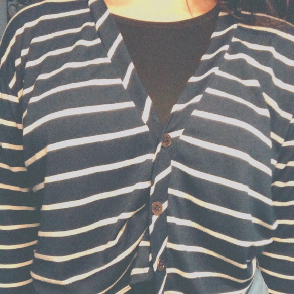 Blue and white cardigan with brown buttons - Picture 1 of 1